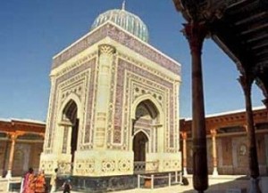 makam-imam-bukhari-di-uzbekistan-_110729155927-529